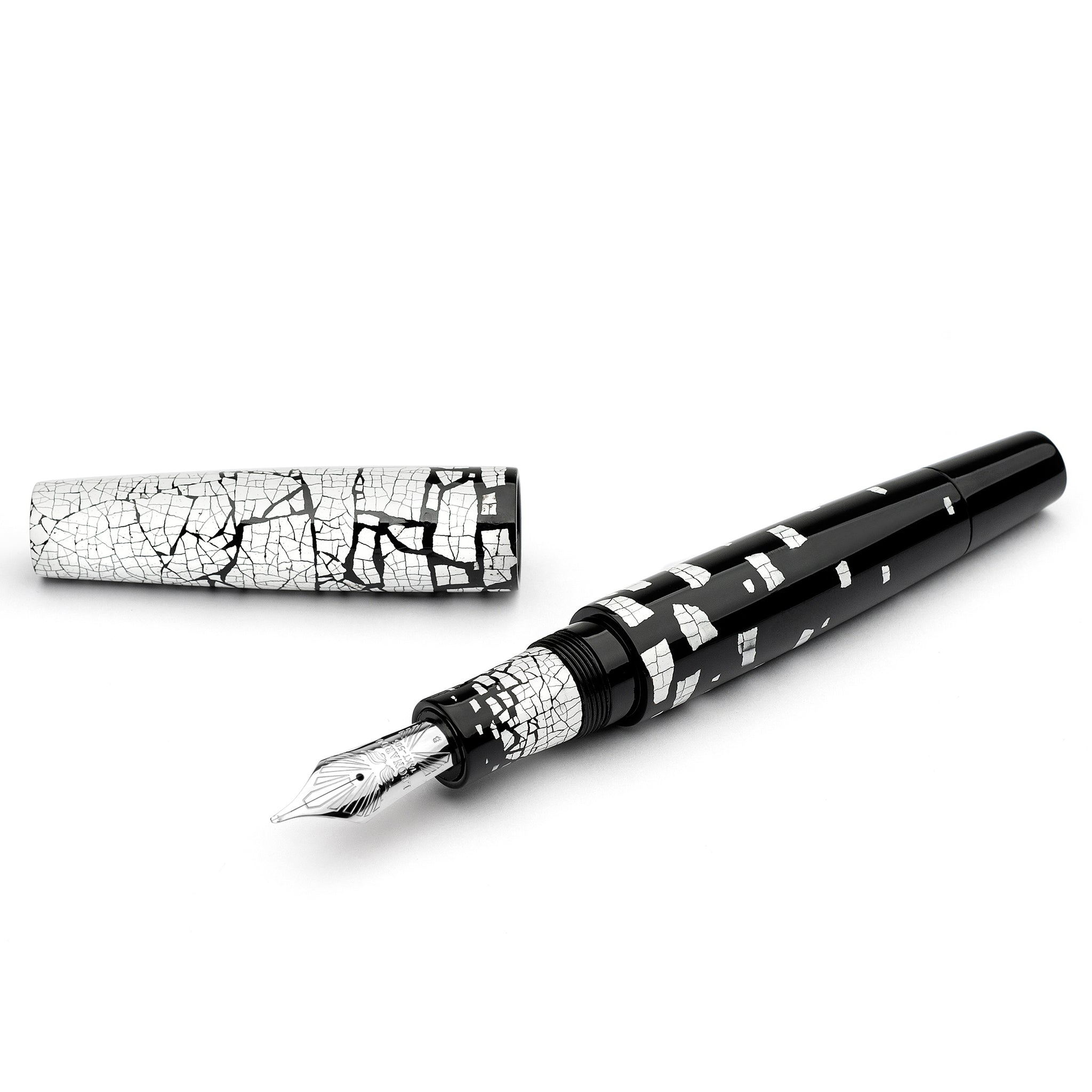 ESSENZA Rankaku gradient - Gold nib #8 a Fenice SOLD OUT – leonardopen