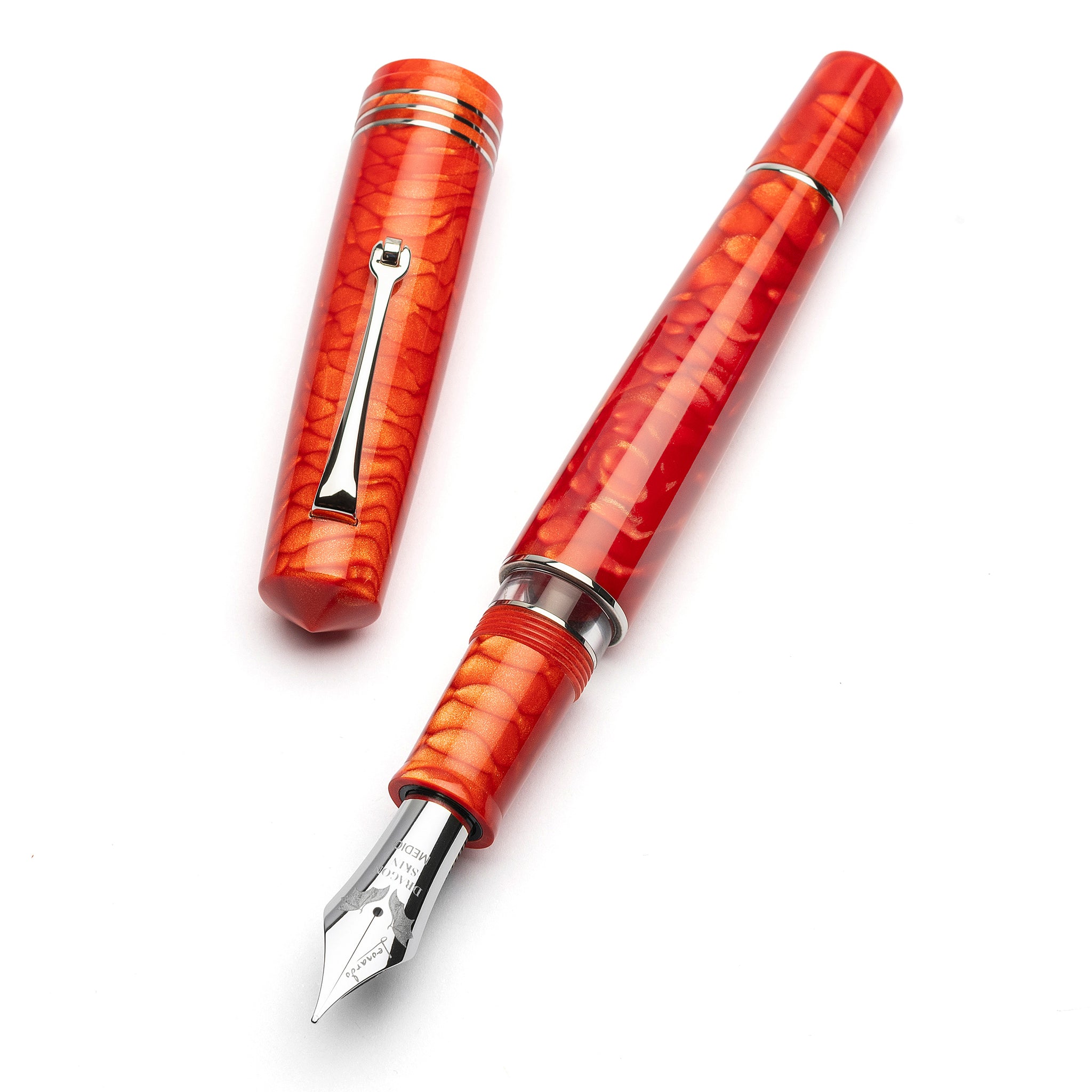 MZG2.0 Dragon skin red – #8 steel nib (new) – leonardopen