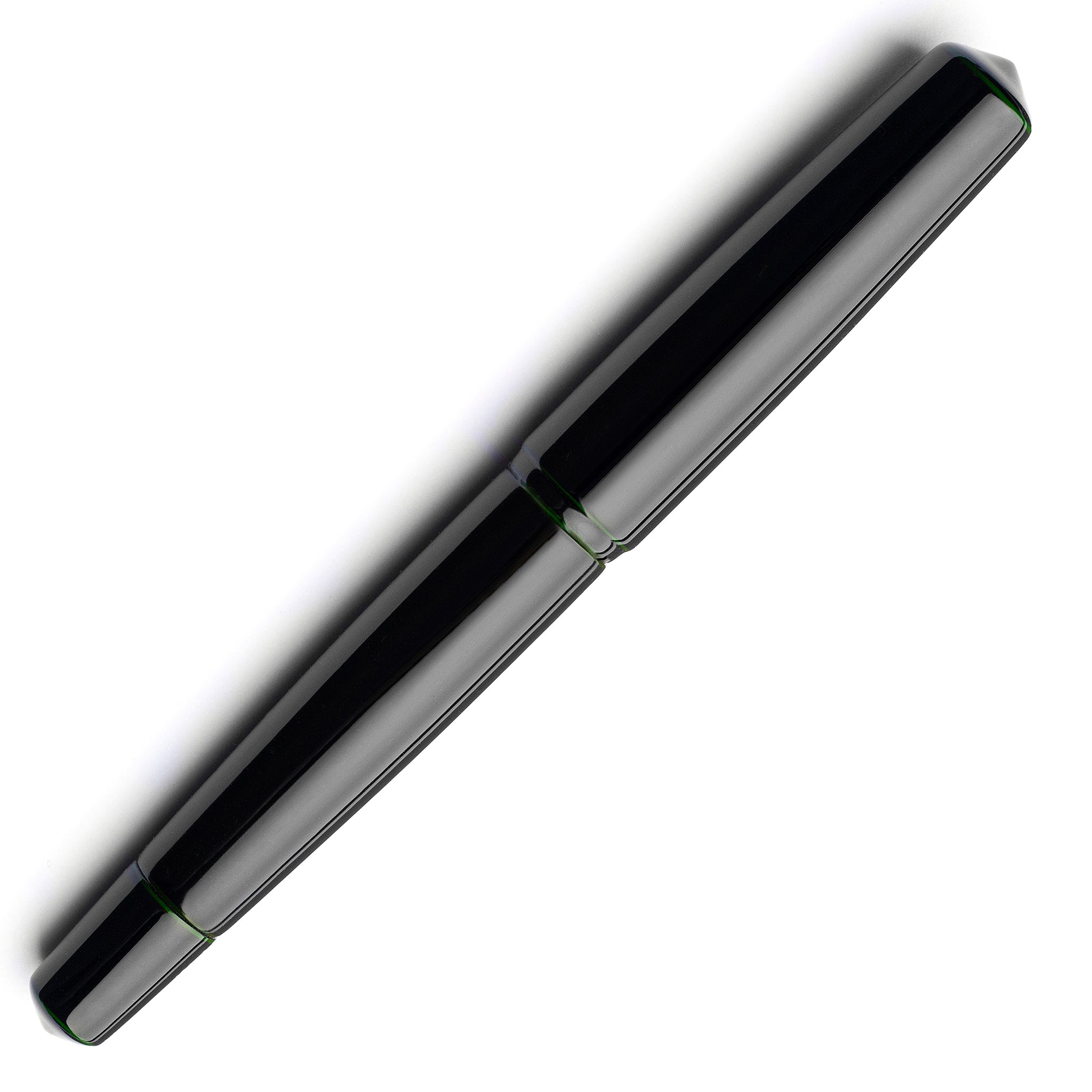 leonardo-black-green-tamenuri-