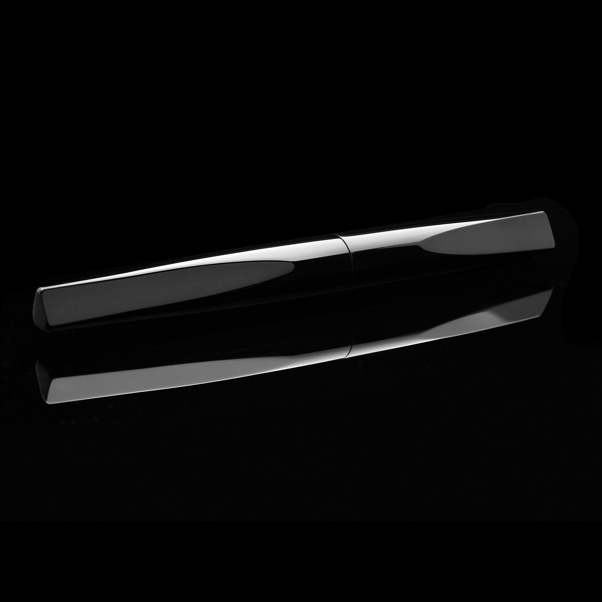 Essenza poliedrica black – leonardopen