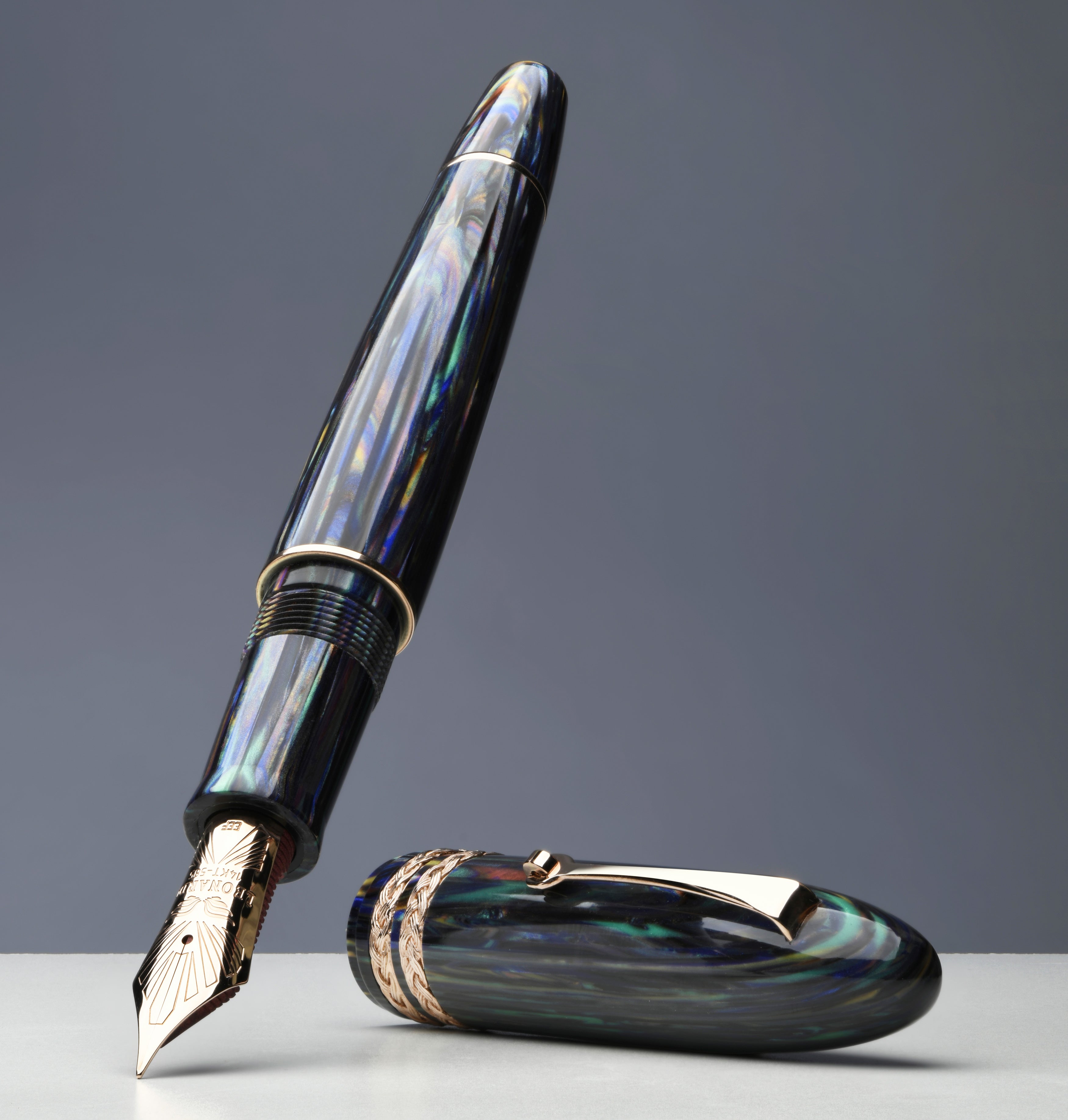 Leonnard Shell Cigar LeonArco